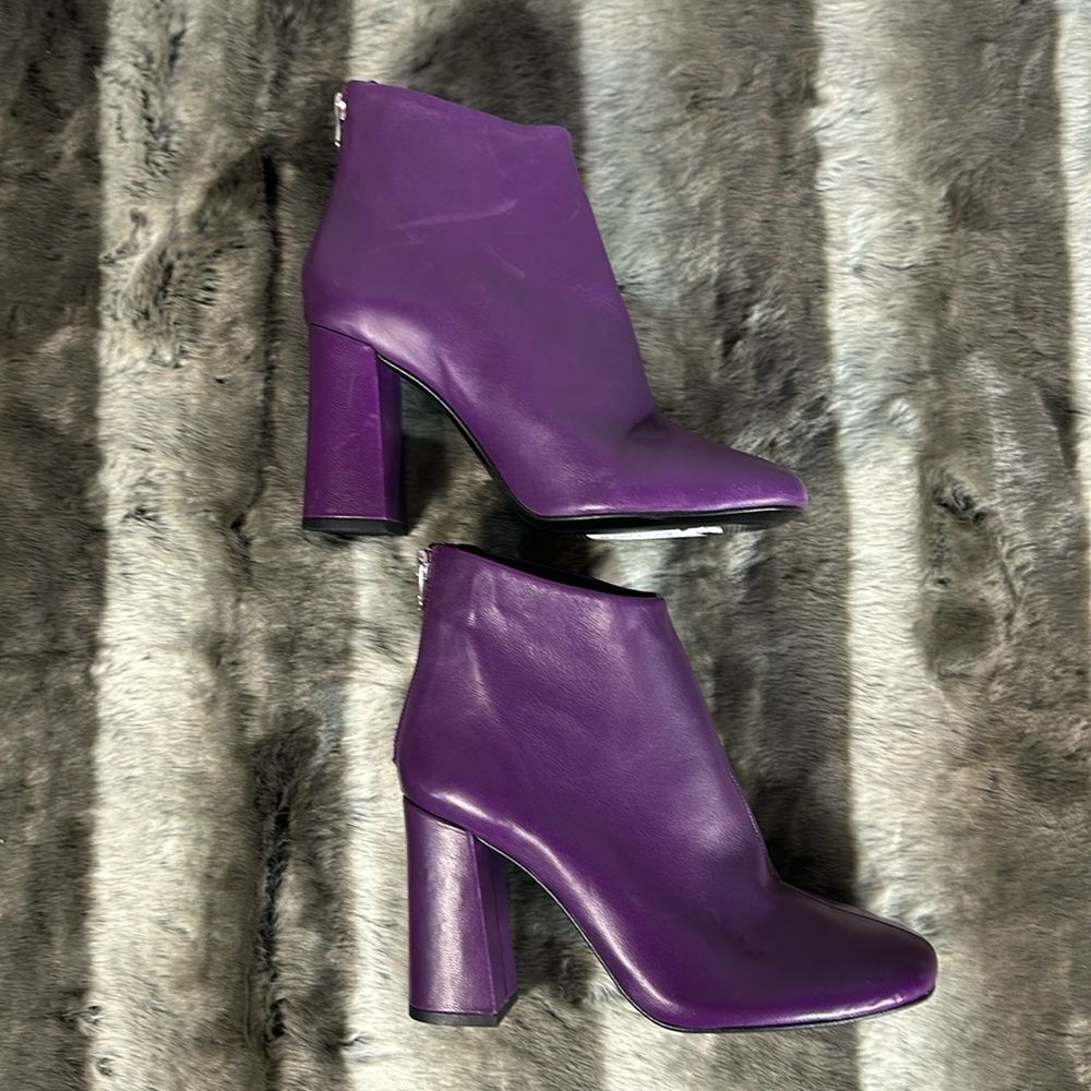 New purple ankle booties. Very cute and stylish!